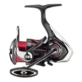 Daiwa naviják Fuego LT 1000