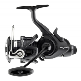 Daiwa Naviják Black Widow BR LT 5000